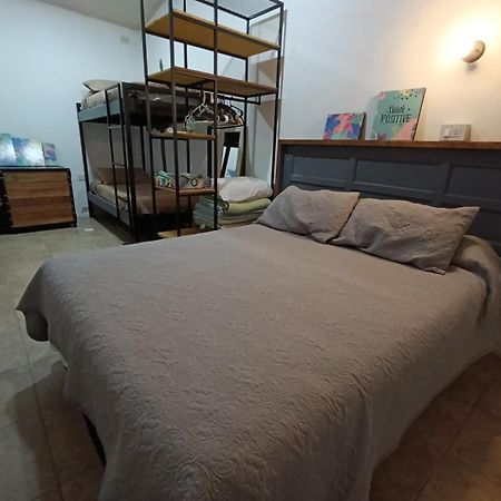 Espacio Minga, Casa Quinta En La Ciudad, Hasta 8 Personas Corrientes Exterior foto